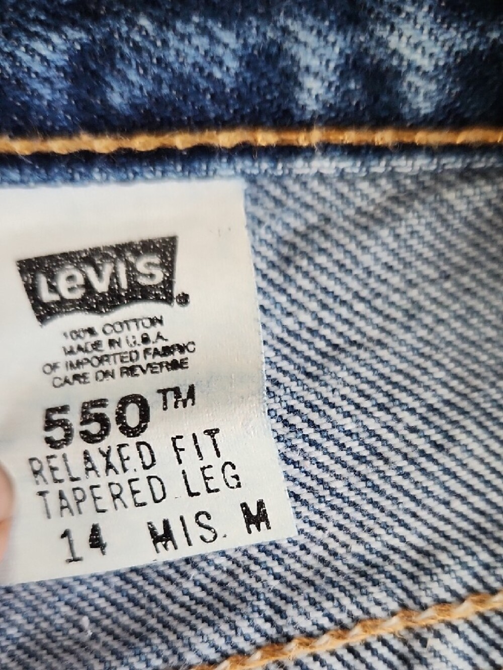 Levi's Men's Relaxed Straight Blue Denim Jeans - Picture 2 of 5